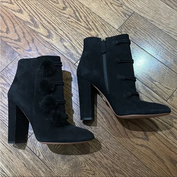 Aquazzura booties with mink Pom Pom’s - Picture 8 of 11
